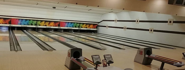 Dondee Lanes - From Web Listing (newer photo)